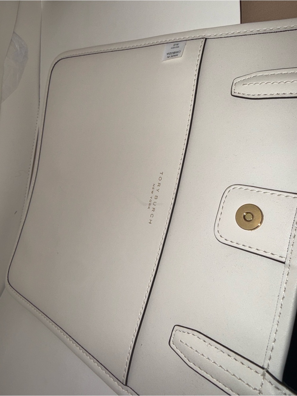 Tory Burch Brown and Cream Patterned Tote with Gold Logo - Picture 3 of 8